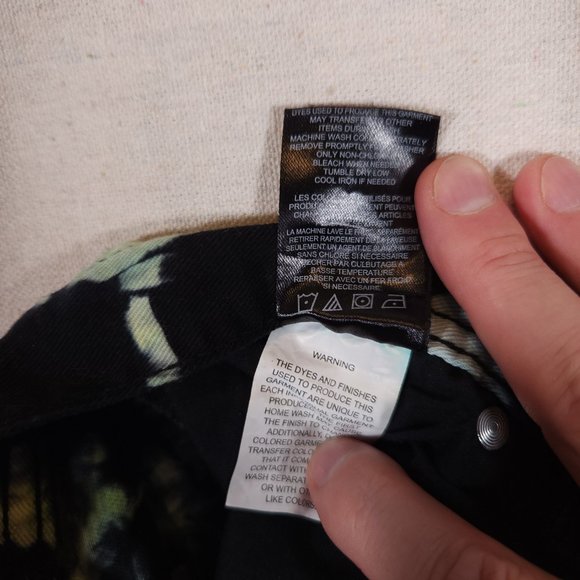 Rogue Jeans Tie Dye Mens 28 Black Skinny Stretchy Denim Pants Boho Retro - Picture 13 of 14